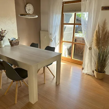 شقة Waldglueck Mit Pool & Sauna