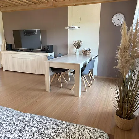Waldglueck Mit Pool & Sauna * هاوتسنبرغ