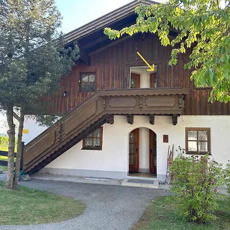 Waldglueck Mit Pool & Sauna * هاوتسنبرغ