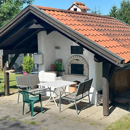 Waldglueck Mit Pool & Sauna هاوتسنبرغ